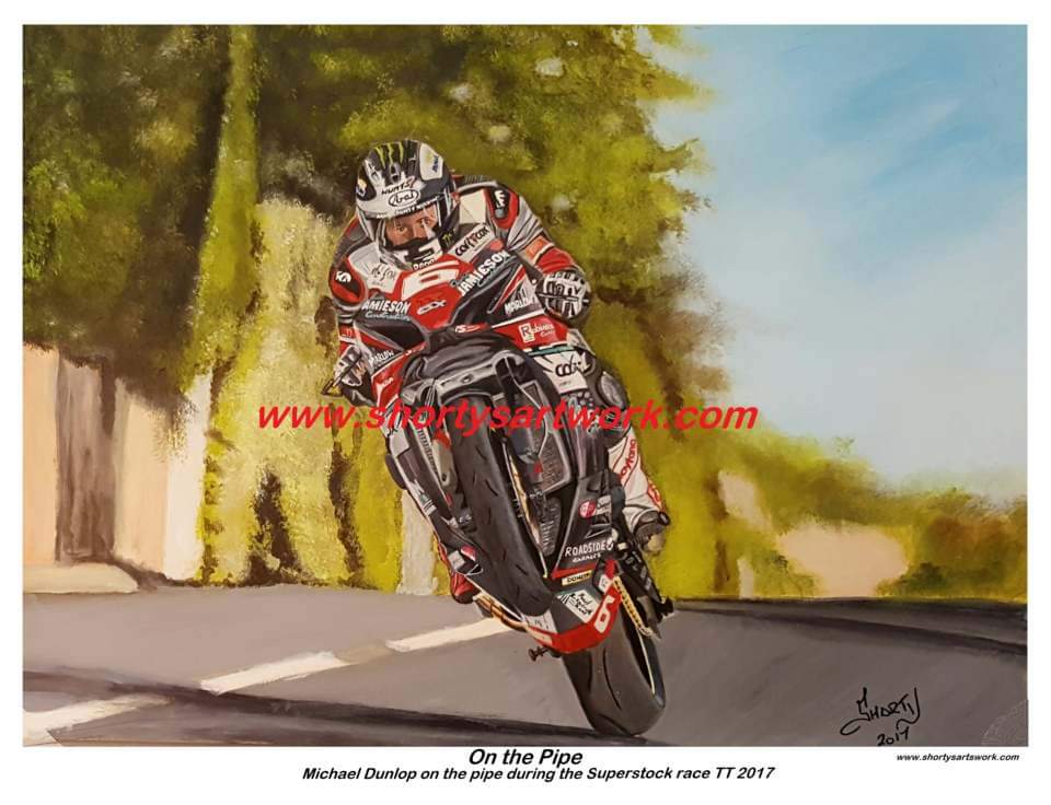 Michael Dunlop racing at the 2017 Isle of Man TT